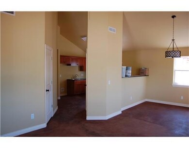 2048 S Florida Way, Fayetteville, AR 72701 - photo 4