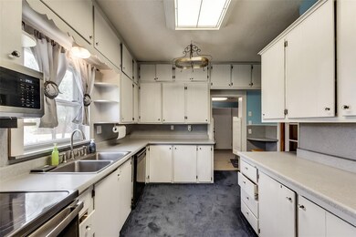 295 County Road 237, Gainesville, TX 76240 - photo 7