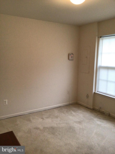 834 Lowe Rd, Middle River, MD 21220 - photo 5