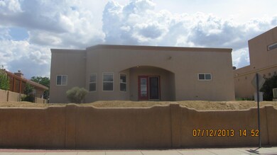 706 Sunrise Ct, Farmington, NM 87401 - photo 2