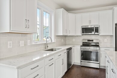 2785 Rutlege Rd unit 195, Harrisonburg, VA 22801 - photo 3