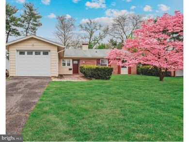 130 Sheffield Dr, Willingboro, NJ 08046 - photo 2