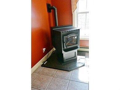 Dining Room. Pellet Stove