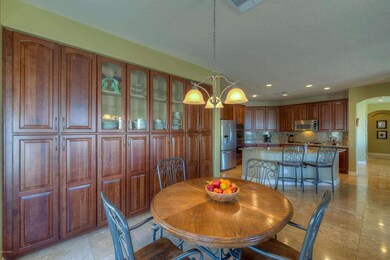 008_Casual Dining and Kitchen