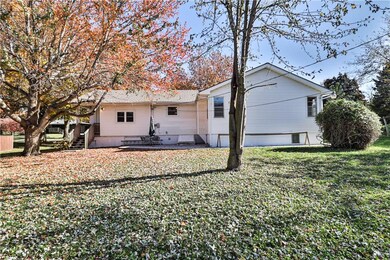 303 NW 17th St, Blue Springs, MO 64015 - photo 3