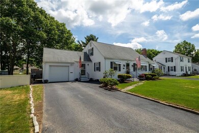 61 Knowles Dr, Warwick, RI 02888 - photo 3