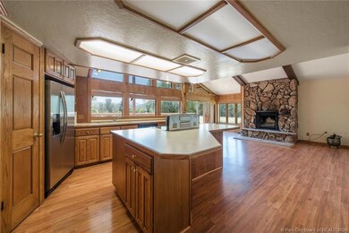 225 W 200 N, Midway, UT 84049 - photo 5