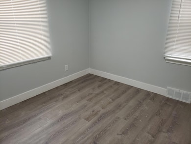 2671 Steele Ave, Columbus, OH 43204 - photo 6