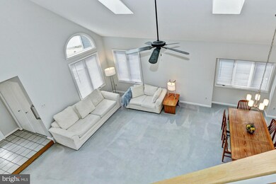 8132 Tamar Dr, Columbia, MD 21045 - photo 5