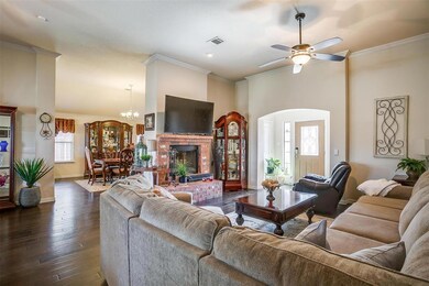 1934 Bay Laurel Dr, Weatherford, TX 76086 - photo 6