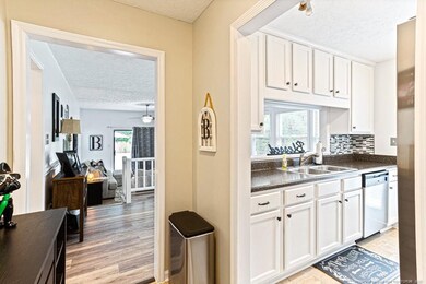 2635 Edmonton Rd, Fayetteville, NC 28304 - photo 7