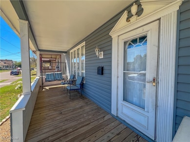 1575 Globe St, East Liverpool, OH 43920 - photo 3