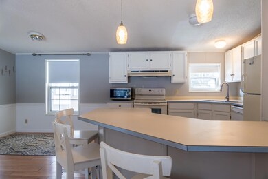 12-Kitchen (4 of 7)