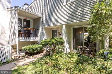 313 Belpaire Ct unit 313, Newtown Square, PA 19073 - photo 2