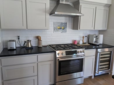 139 NE Vertical Dr, Grants Pass, OR 97526 - photo 7