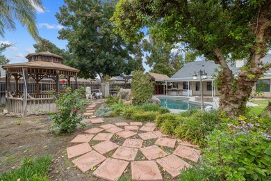 927 W Saffron St, Hanford, CA 93230 - photo 7