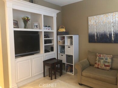 26820 Marina Point Ln unit 2, Valencia, CA 91355 - photo 7