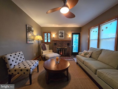 1945 Valley Rd, Berkeley Springs, WV 25411 - photo 6