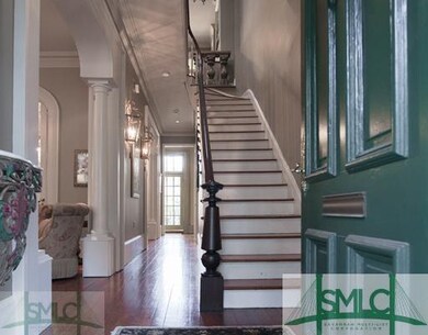 Foyer.