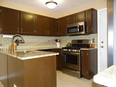 3823 Capri Ct, Naperville, IL 60564 - photo 6