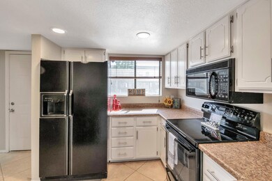 1324 S Mi-004-15-DLB 4282-MLS_Size