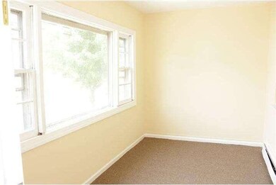 422 Pusey Ave, Darby, PA 19023 - photo 2