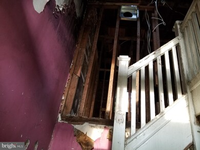 4602 Pall Mall Rd, Baltimore, MD 21215 - photo 4