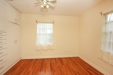 8816 Atter Ln, Jacksonville, FL 32216 - photo 7