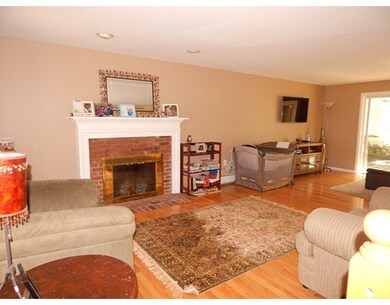 14 Bartley Hill Rd, Londonderry, NH 03053 - photo 5