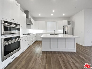 27107 W Scrub Oak Ct, Valencia, CA 91355 - photo 6