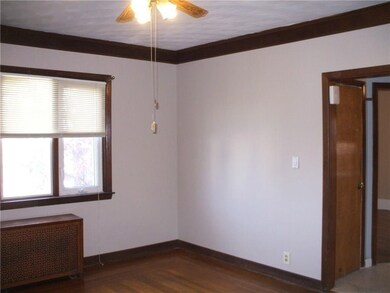 17 Bellevue Ave, Central Falls, RI 02863 - photo 3