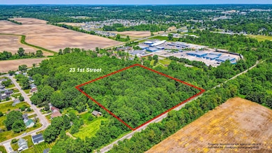 1-web-or-mls-23 1st St Property Outline