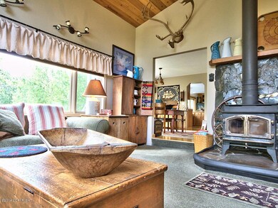 005_Charming and Spacious