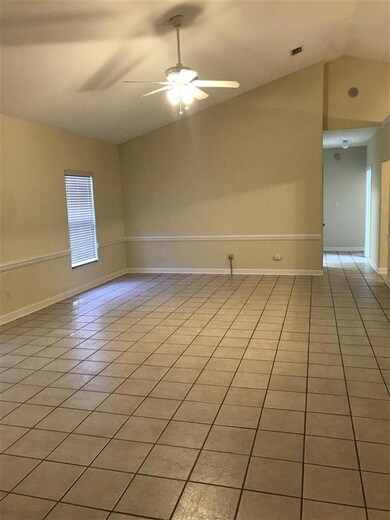 140 Oak St, Crawfordville, FL 32327 - photo 2