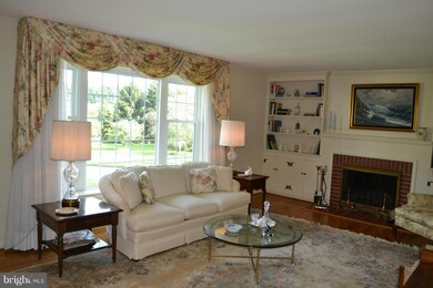 8 New Forest Ct, Towson, MD 21286 - photo 4