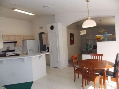Eatin and kitchen