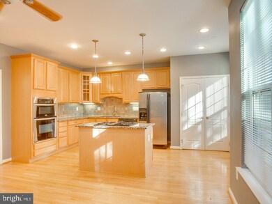 9724 Corbett Cir, Manassas Park, VA 20111 - photo 6