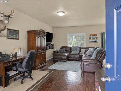 2771 29th Ave, Forest Grove, OR 97116 - photo 5