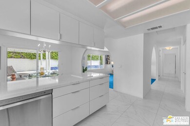 2375 E Joyce Dr, Palm Springs, CA 92262 - photo 6