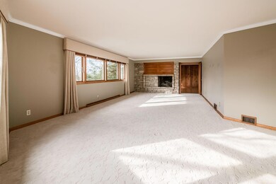 Large Great Room/Living Room