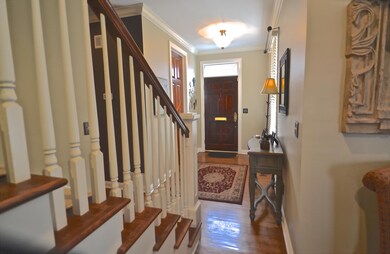 292 Lear St, Columbus, OH 43206 - photo 3