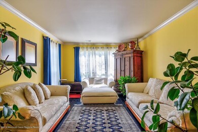 05-Living Room