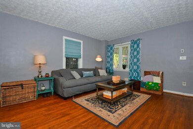 2227 Southorn Rd, Middle River, MD 21220 - photo 5