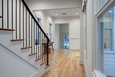 717 E 10th St, Houston, TX 77008 - photo 6