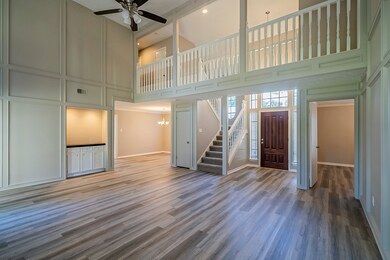 15731 Knoll Lake Dr, Houston, TX 77095 - photo 3