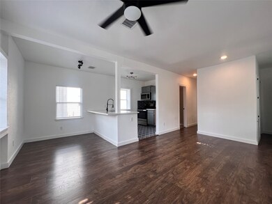 415 Fairview St unit 6, Houston, TX 77006 - photo 3