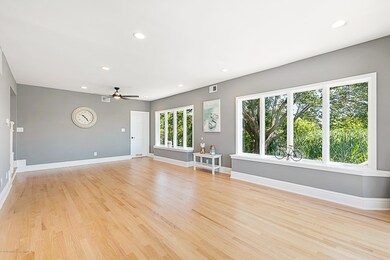 335ParadisePointOnline-9