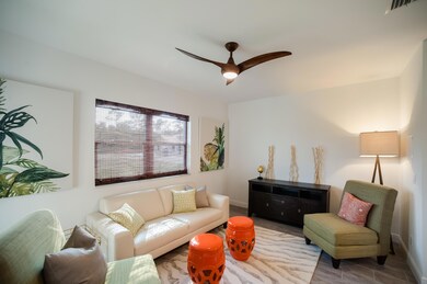 MODEL LIVING ROOM