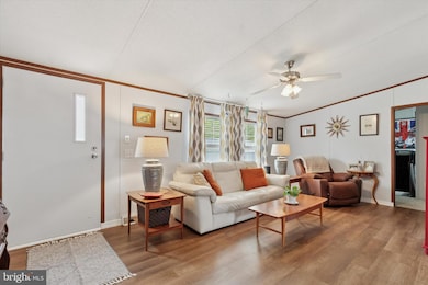 422 Fordhook Rd, Doylestown, PA 18901 - photo 3