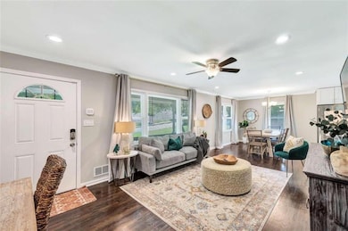 1376 Sandtown Rd SW, Marietta, GA 30008 - photo 2